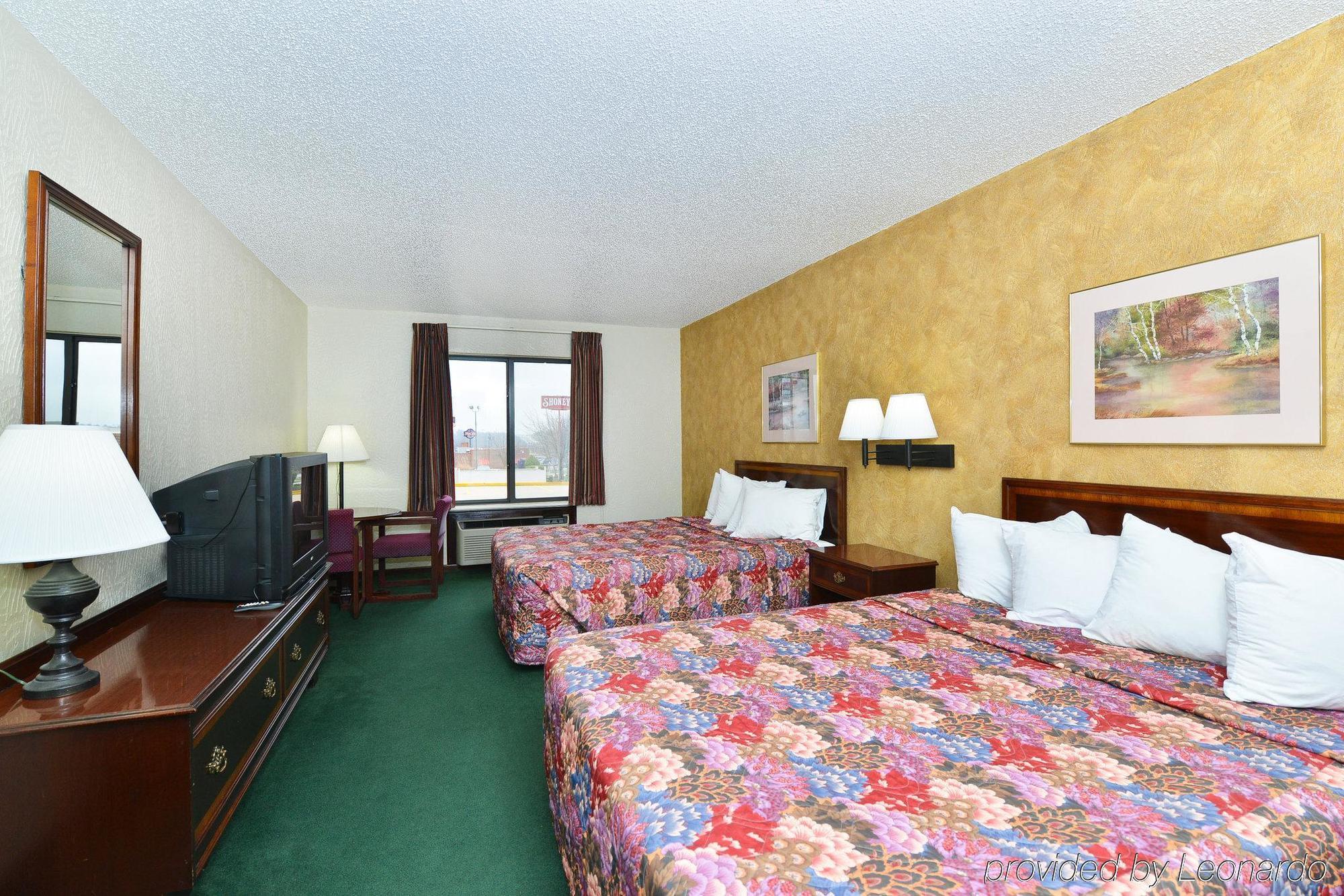Days Inn By Wyndham Ozark Springfield Extérieur photo